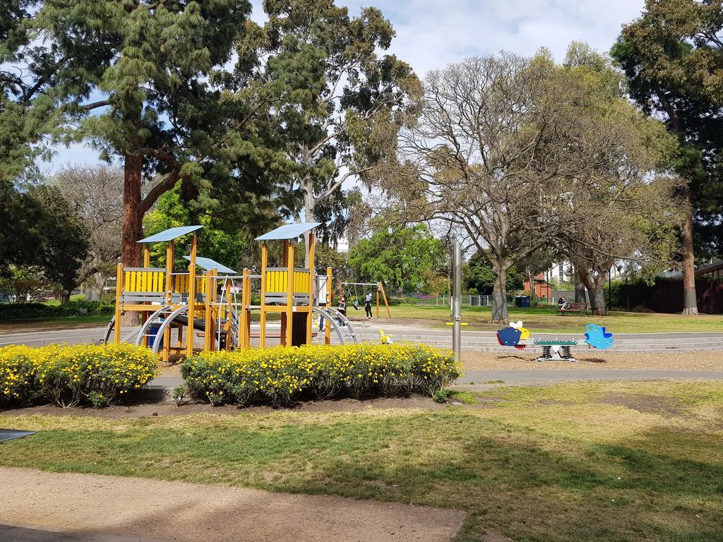 מלבורן Readyset Apartments On Anthony מראה חיצוני תמונה